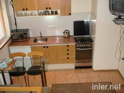 Сдаю двухэтажный коттедж в центре Ялты. Свой ID 731 (Фото 5)